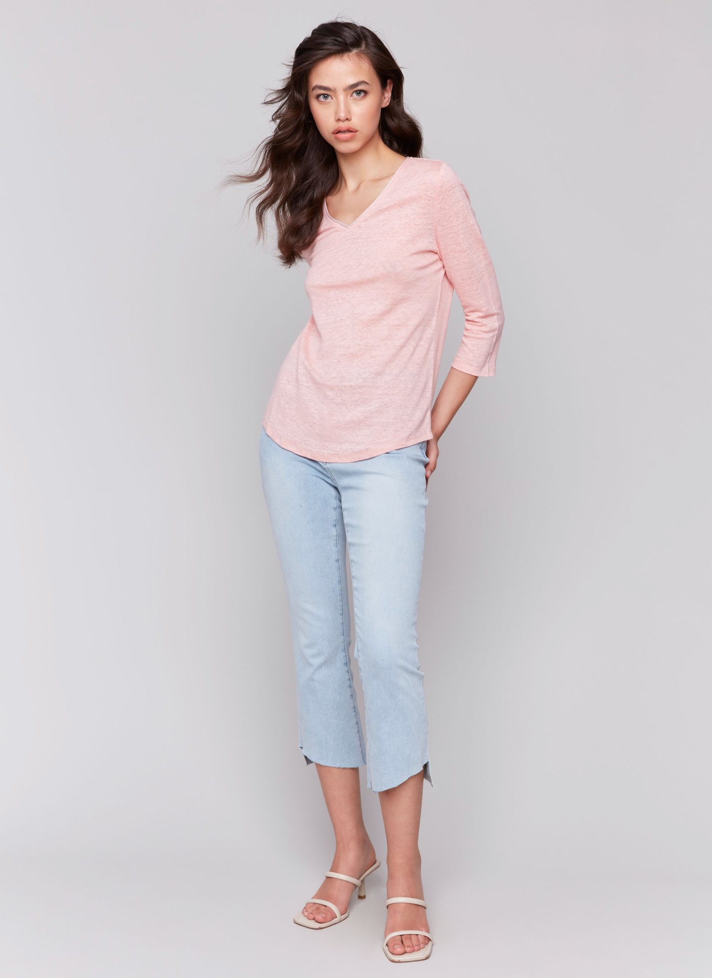 Charlie B Womens 3/4 Sleeve V-Neck Top
