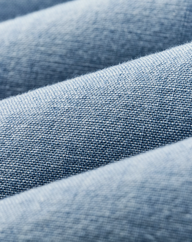 Filson Mens Short Sleeve Chambray Shirt - Light Indigo