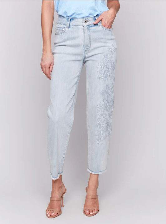 Charlie B Womens Embroidered Leg Jean