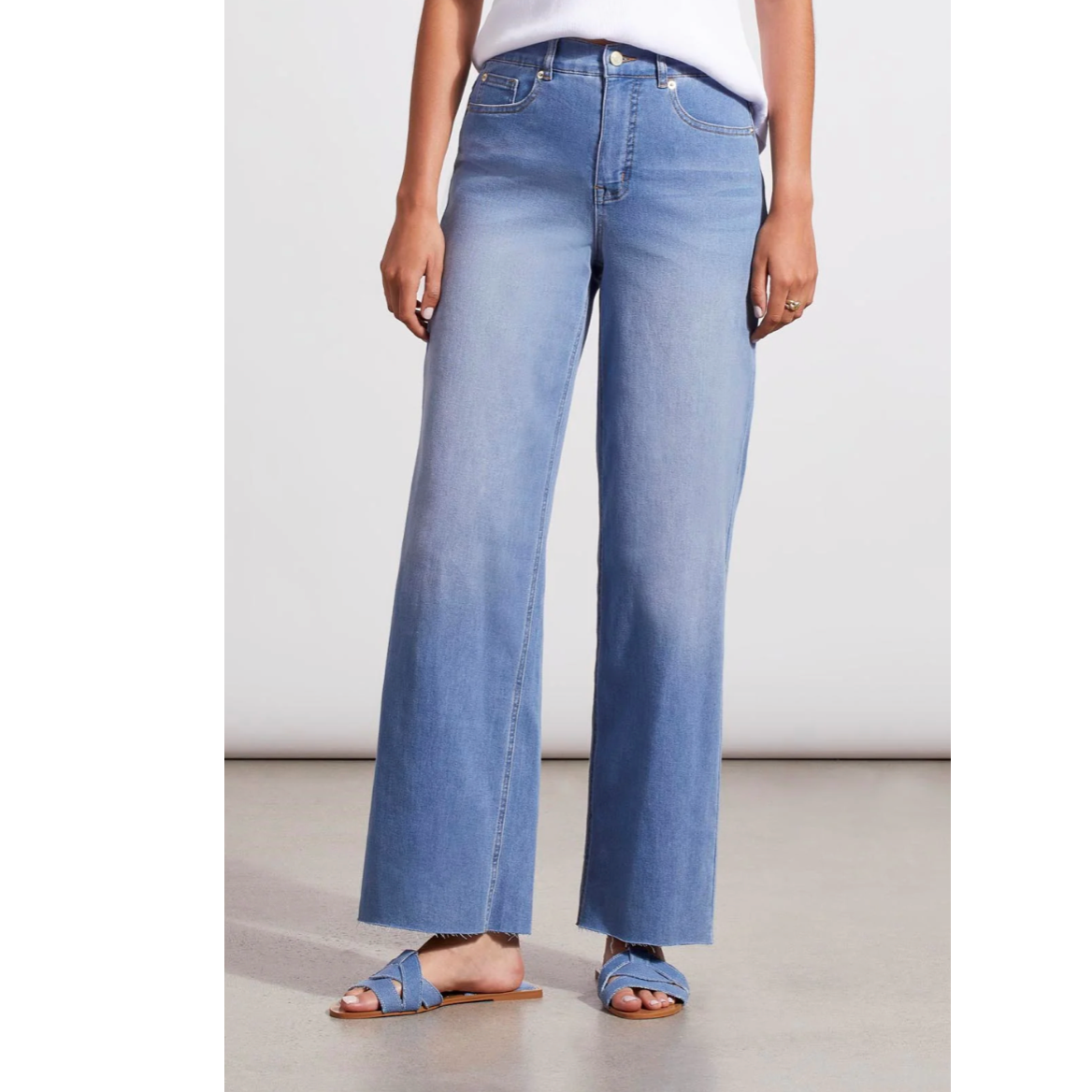 Tribal Womens Brooke High Rise Wide Leg Jean