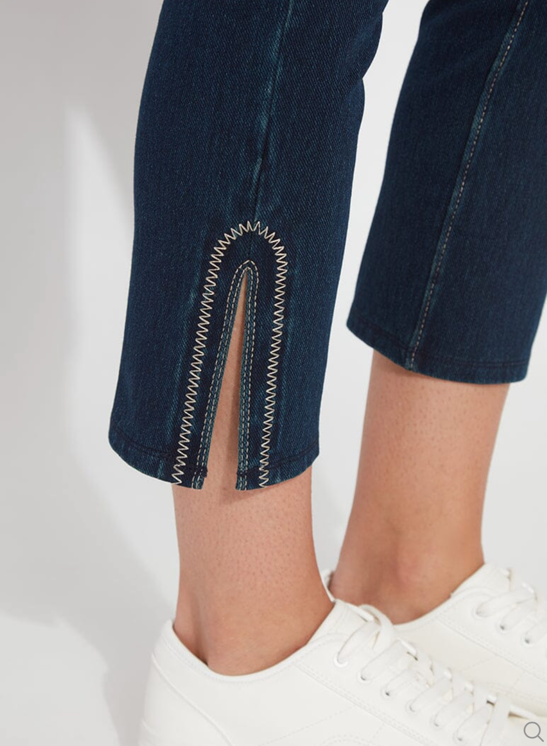 Lysse Womens Poppy Embroidered Crop Jean