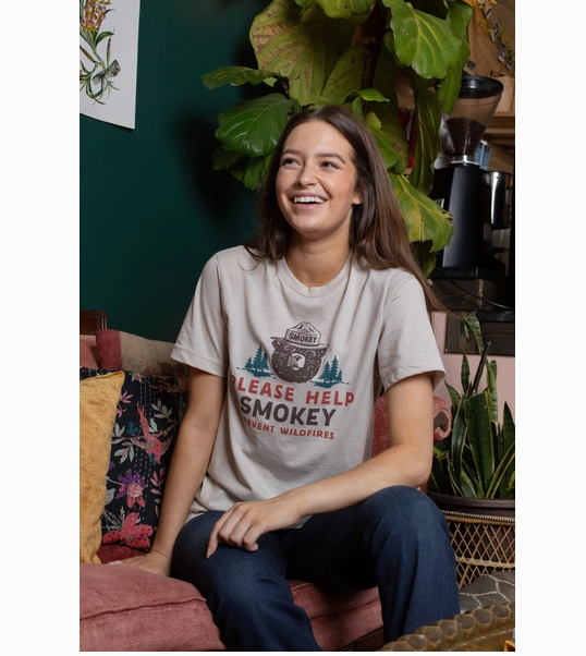 Landmark Please Help Smokey Bear Tee