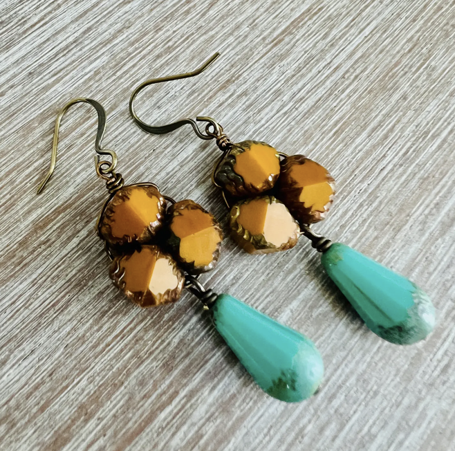 Twist Style Vintage Style Earrings