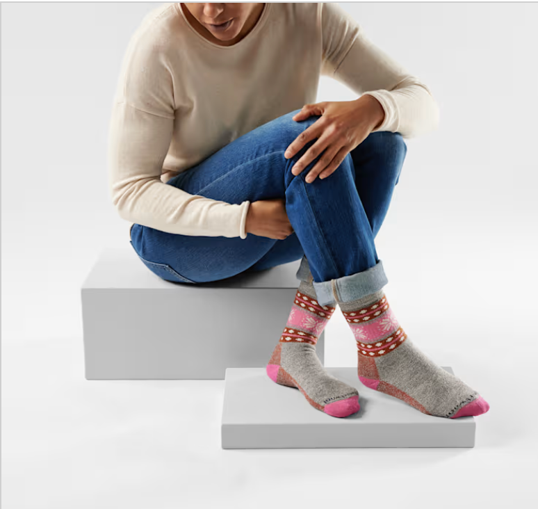 Smartwool Womens Everyday Cozy Snowflake Dream Crew Socks