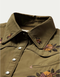 Schaefer Womens Embroidered Snap Western Shirt