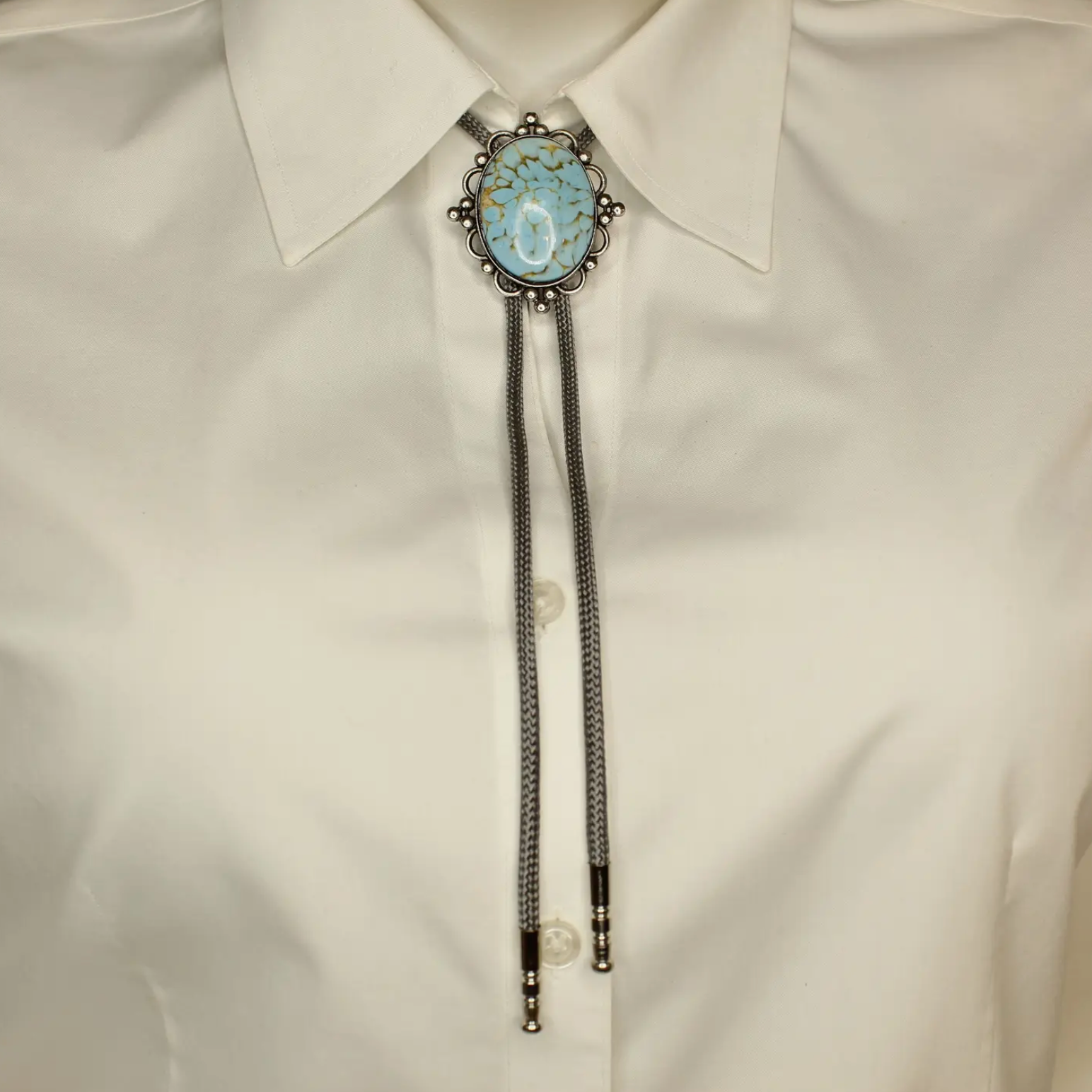 HHH Stone Whisper Bolo