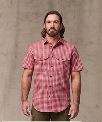 Filson Mens Short Sleeve Twin Lakes Sport Shirt