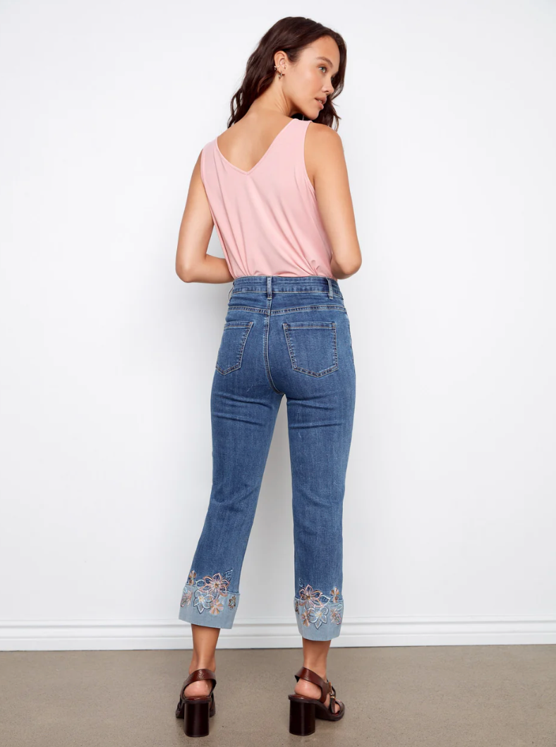 Charlie B Womens Cropped Denim Embroidered Jean