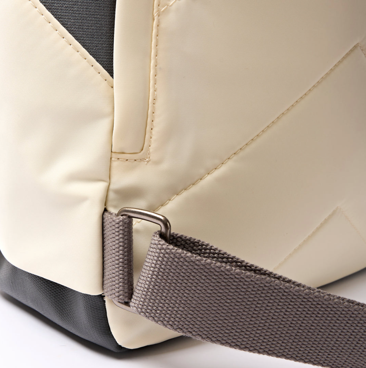ORI Canfield B Medium Recycled Nylon Bag