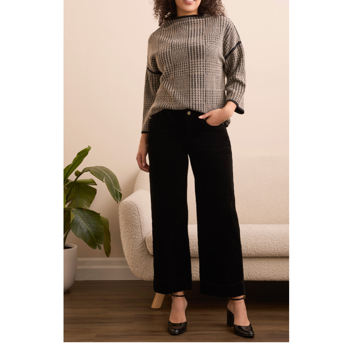 Tribal Womens High Rise Fly Front 5 Pocket Ankle Pant