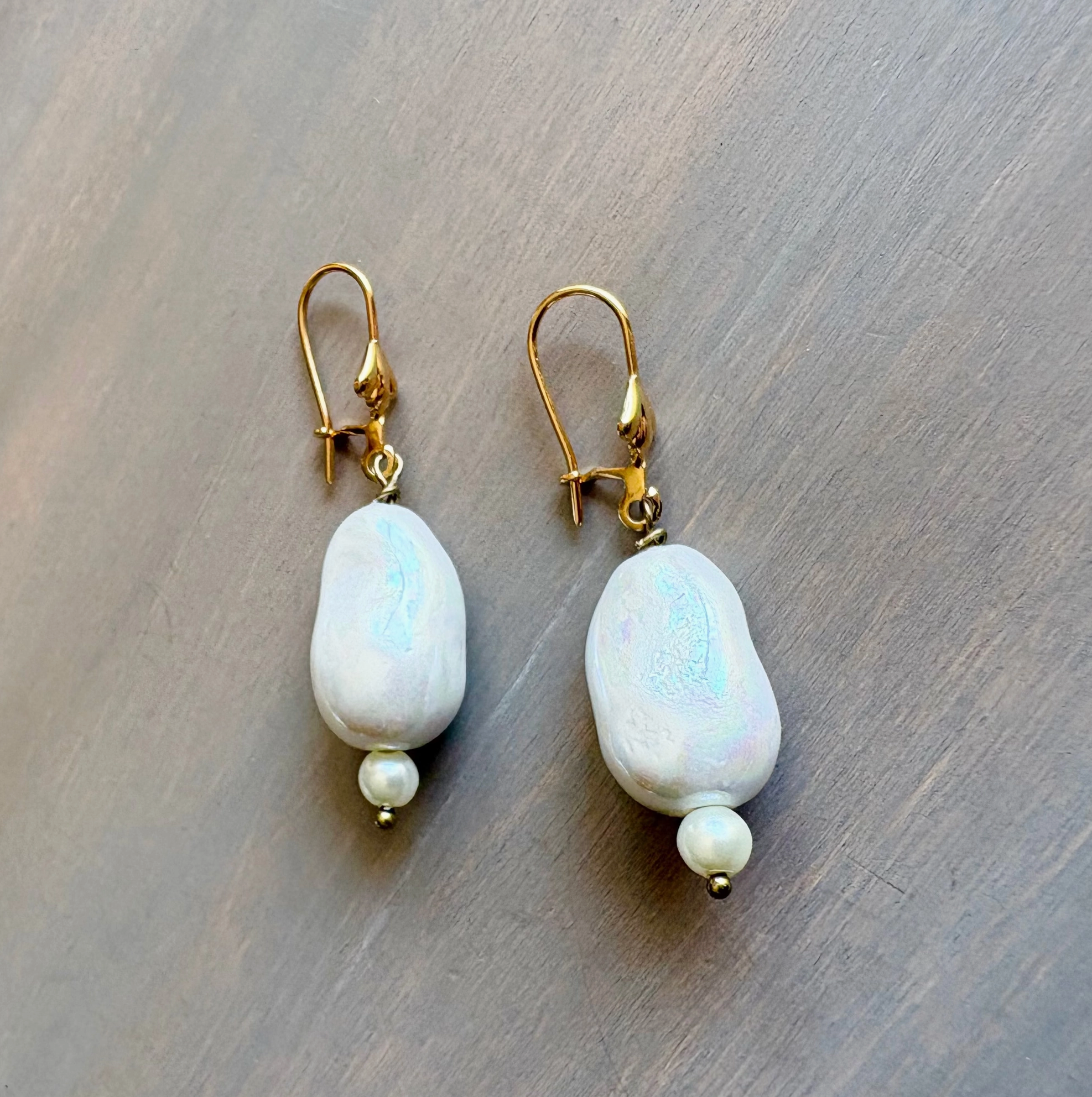 Twist Style Baroque Pearl Drop Earrings