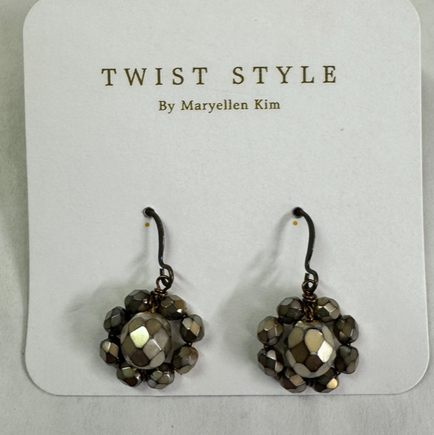 Twist Style Crystal Flower Earrings