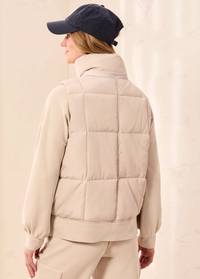 Tribal Womens Quilted Vest W/ Removeable Hood