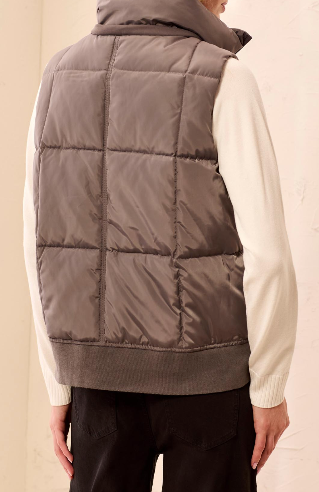Tribal Womens Quilted Vest W/ Removeable Hood