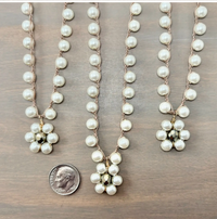 Twist Style Glass Pearl Pendant Necklace