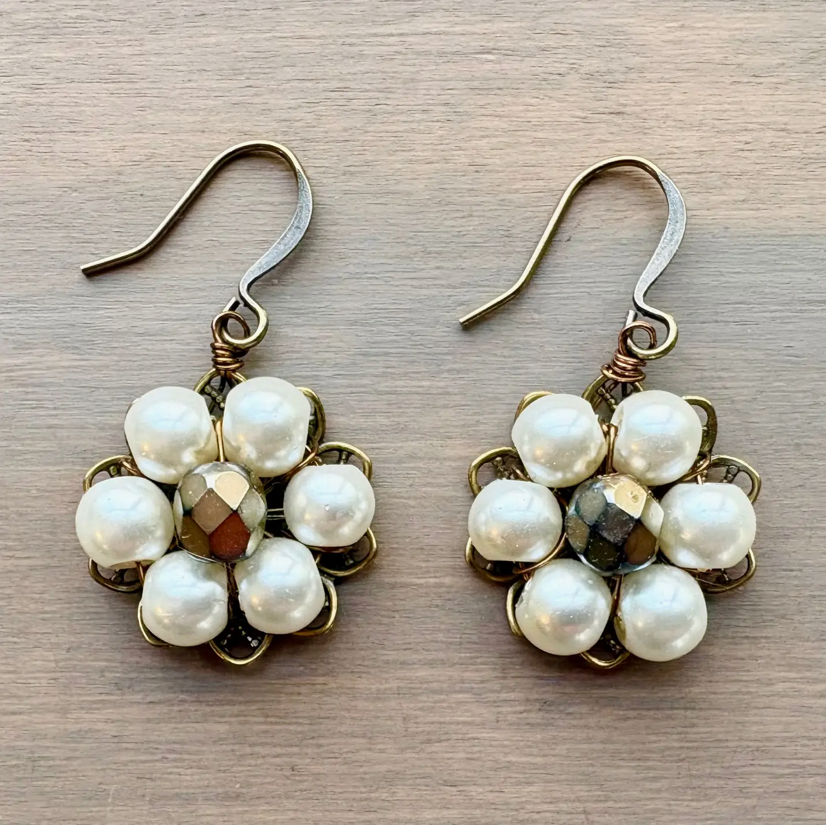 Twist Style Glass Pearl Flower Earrings